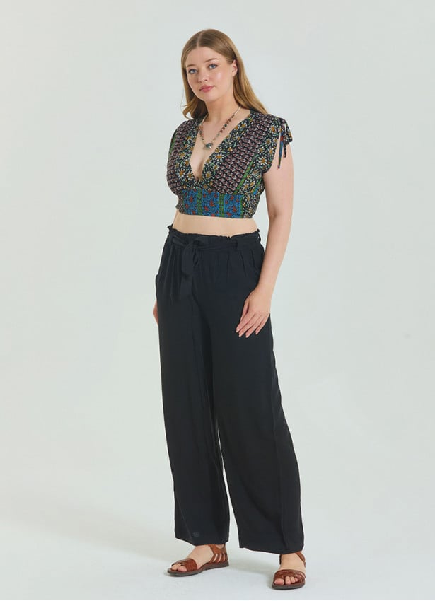 Black Women's Plus Size Trousers with Elastic Waist Belt Detail 4620